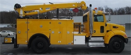2016 PETERBILT 337 SERVICE TRUCK, 2WD, 